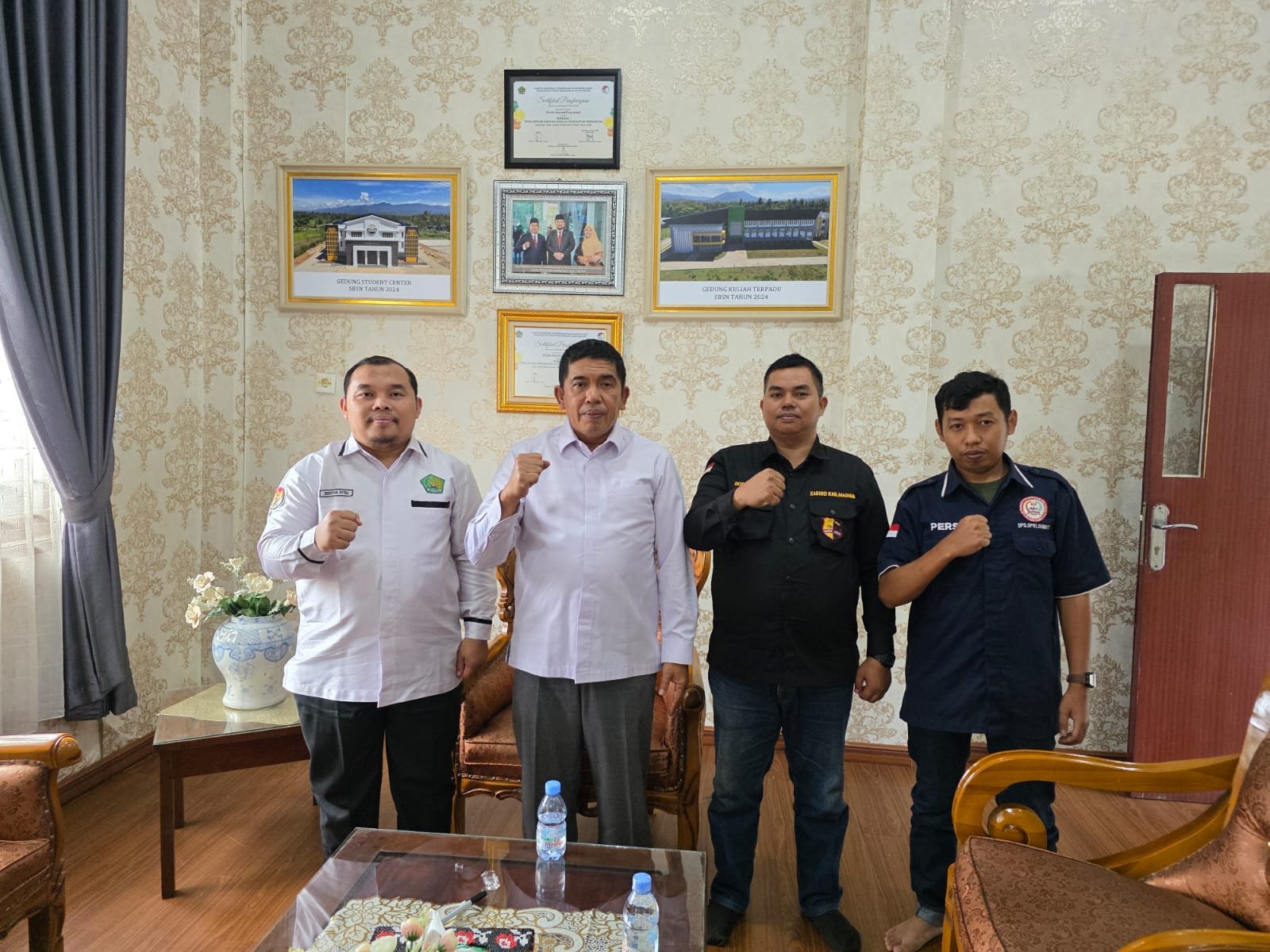 Jurnalis Silaturrahim Dengan Ketua STAIN Mandailing Natal