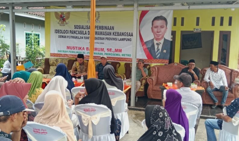 Mustika Bahrum Gelar Pembinaan Ideologi Pancasila di Desa Suka Jaya, Way Khilau