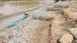 Proyek Jembatan Miliaran di Pringsewu Diduga Tidak Sesuai Spesifikasi, Wartawan Diancam Pakai Gergaji   